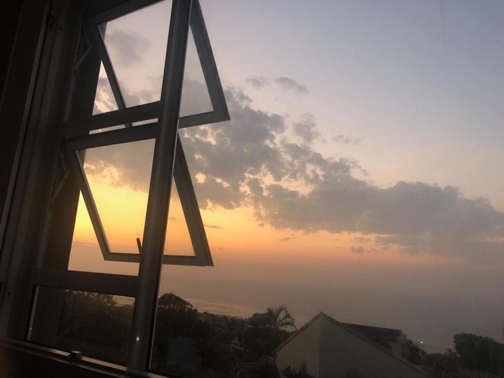 أوفونغو بيتش 9 Queensview المظهر الخارجي الصورة